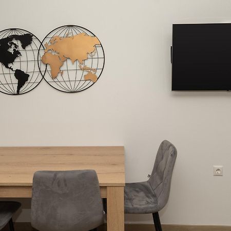 Lithos Suites Фінікунда Екстер'єр фото